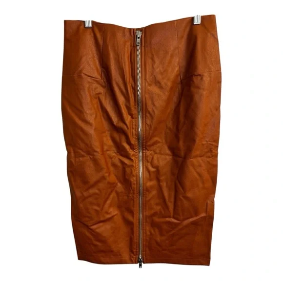 Chic Tan Pencil Skirt - Picture 2 of 4